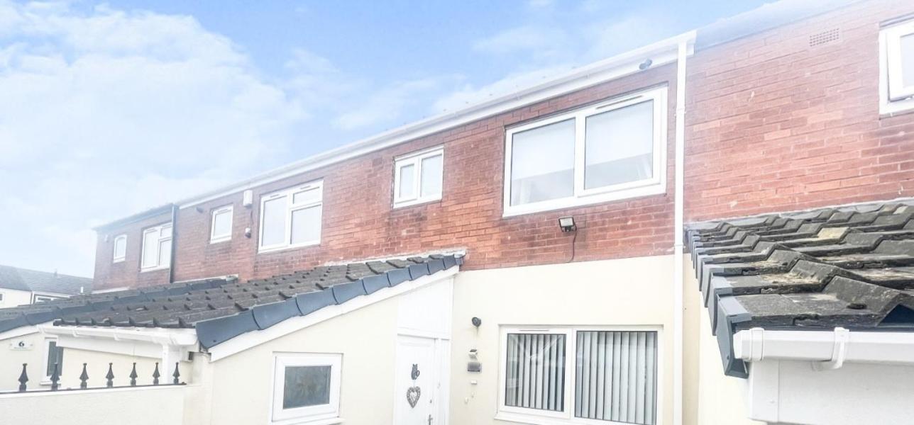 Stylish 3 Bed House With Free Parking Villa Leeds  Dış mekan fotoğraf