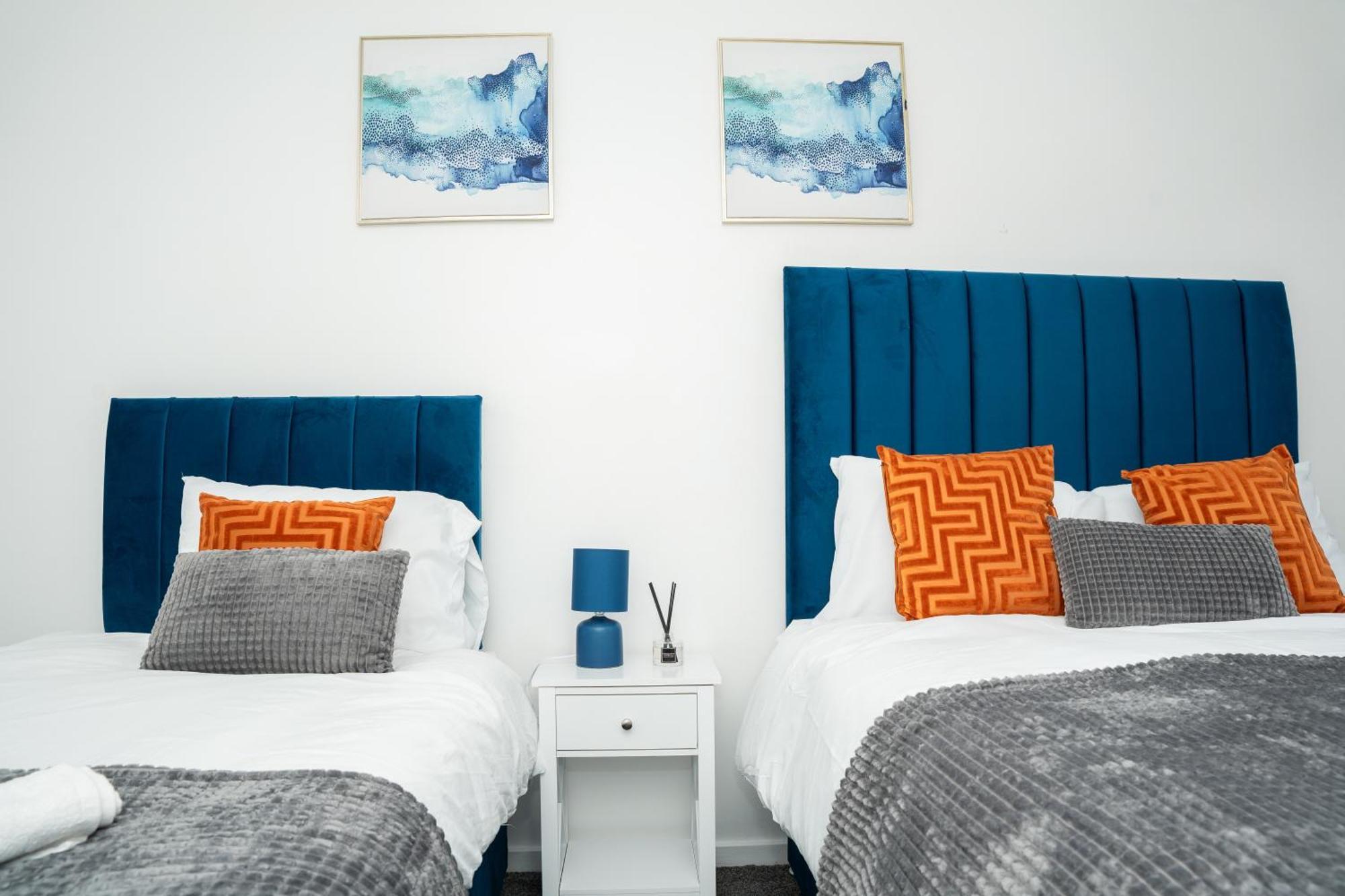 Stylish 3 Bed House With Free Parking Villa Leeds  Dış mekan fotoğraf