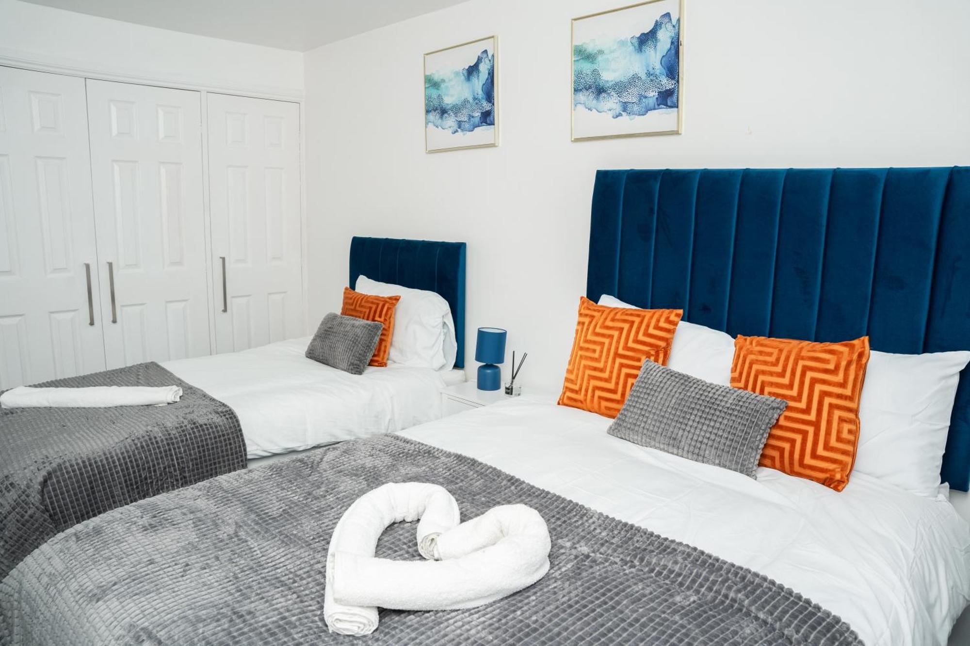 Stylish 3 Bed House With Free Parking Villa Leeds  Dış mekan fotoğraf