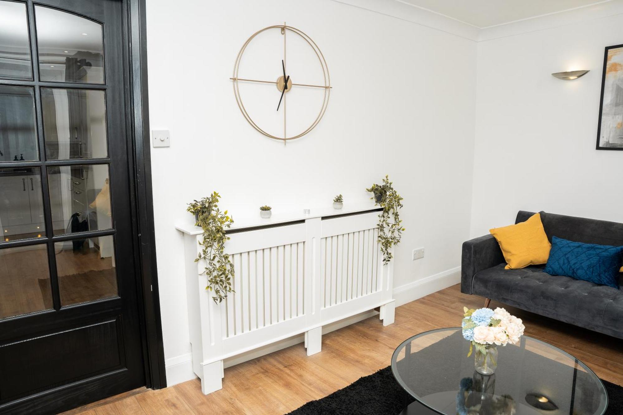 Stylish 3 Bed House With Free Parking Villa Leeds  Dış mekan fotoğraf