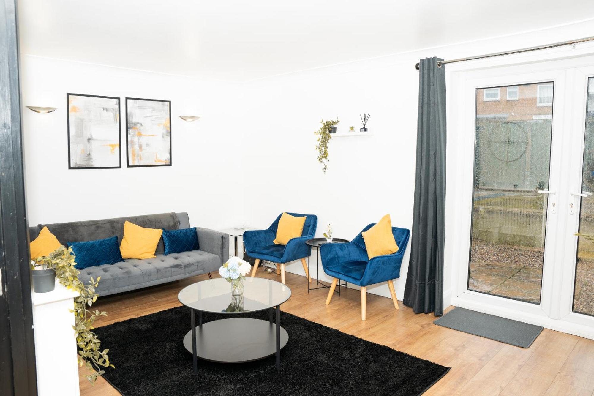 Stylish 3 Bed House With Free Parking Villa Leeds  Dış mekan fotoğraf